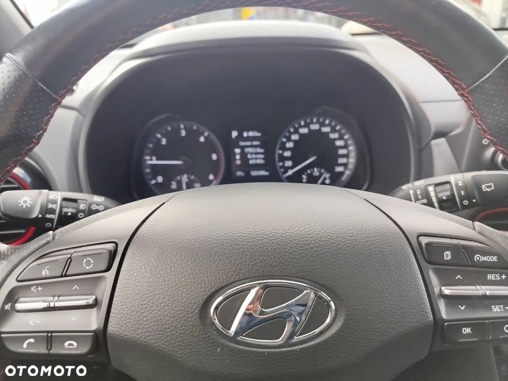 Hyundai Kona 1.6 CRDi DCT 4WD Premium - 14