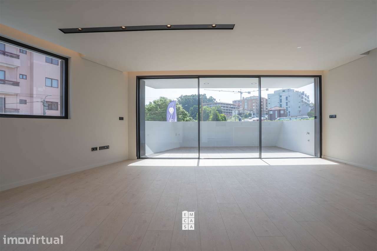 Apartamento T2 Venda em Gondomar (São Cosme), Valbom e Jovim,Gondomar - Grande imagem: 2/23