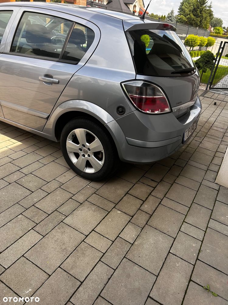 Opel Astra 1.6 - 4