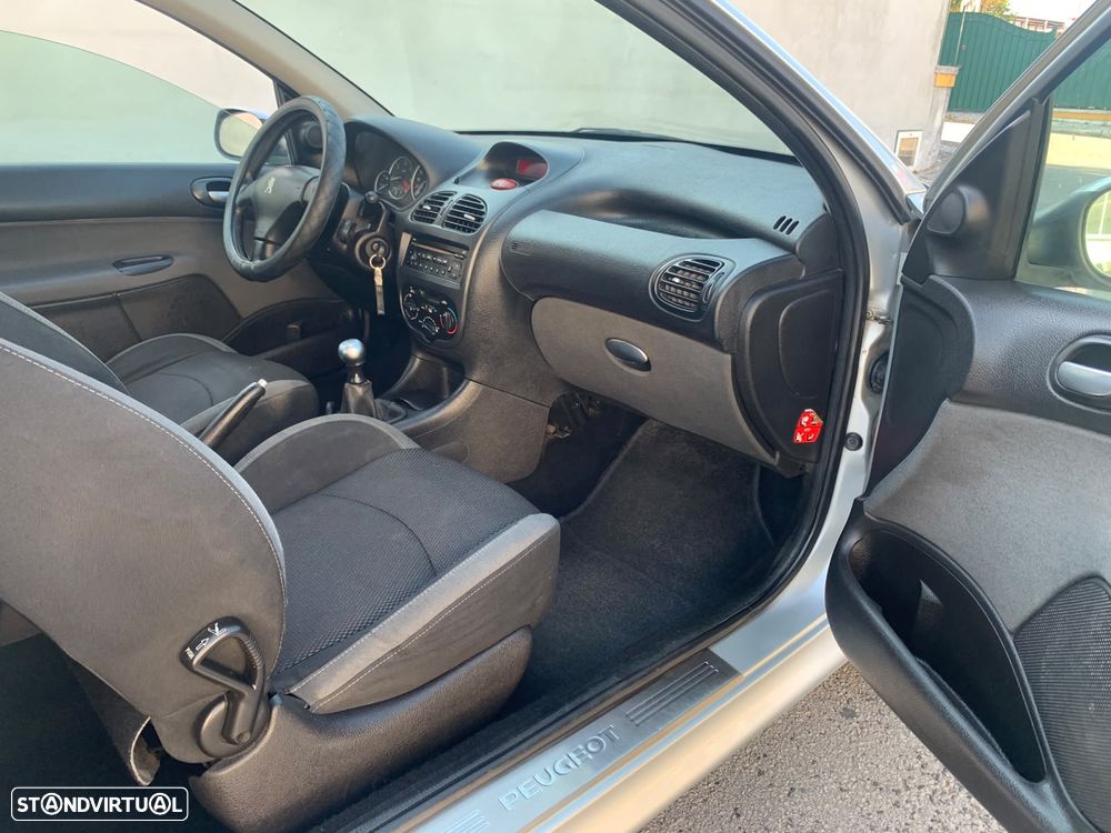 Peugeot 206 XS 1.6 Hdi 110cv - 7