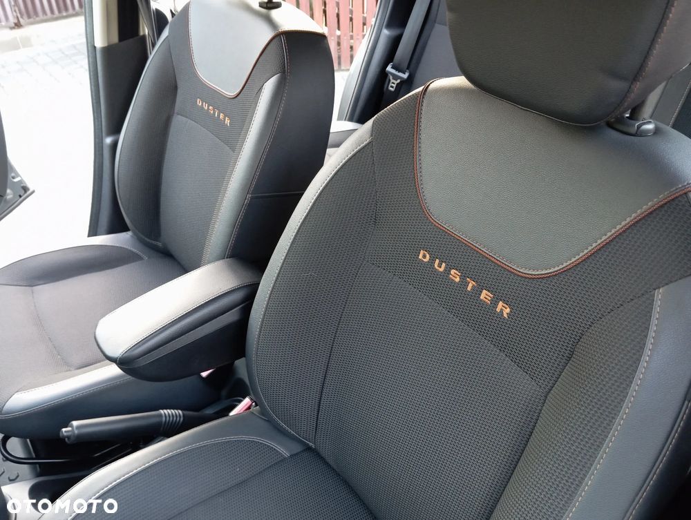 Dacia Duster 1.6 SCe Urban Explorer S&S - 34