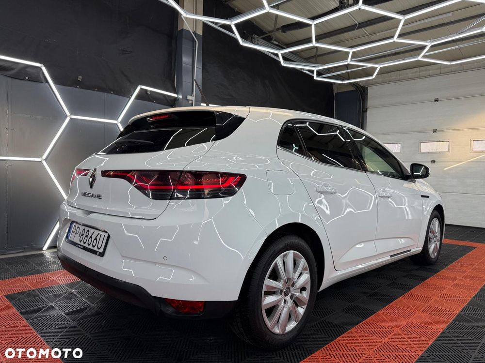 Renault Megane 1.3 TCe FAP Intens - 10