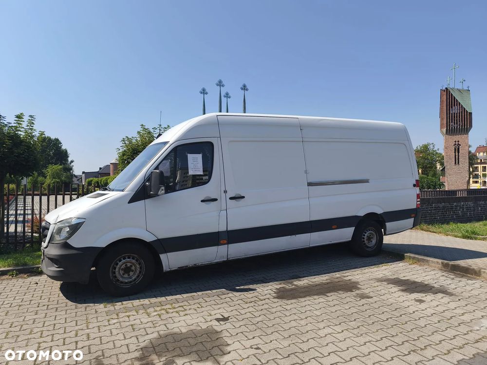 Mercedes-Benz Sprinter - 3