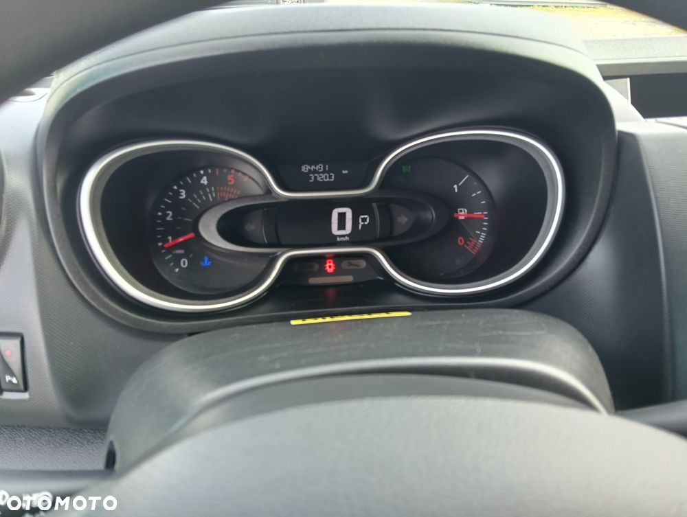 Renault Trafic - 14