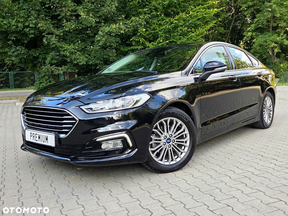 Ford Mondeo 2.0 Hybrid Titanium - 1