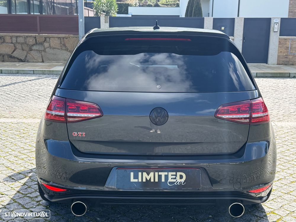 VW Golf GTI BlueMotion DSG - 10