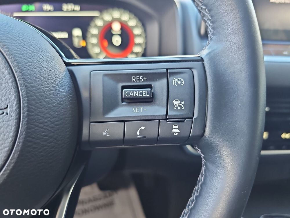 Nissan Qashqai - 16