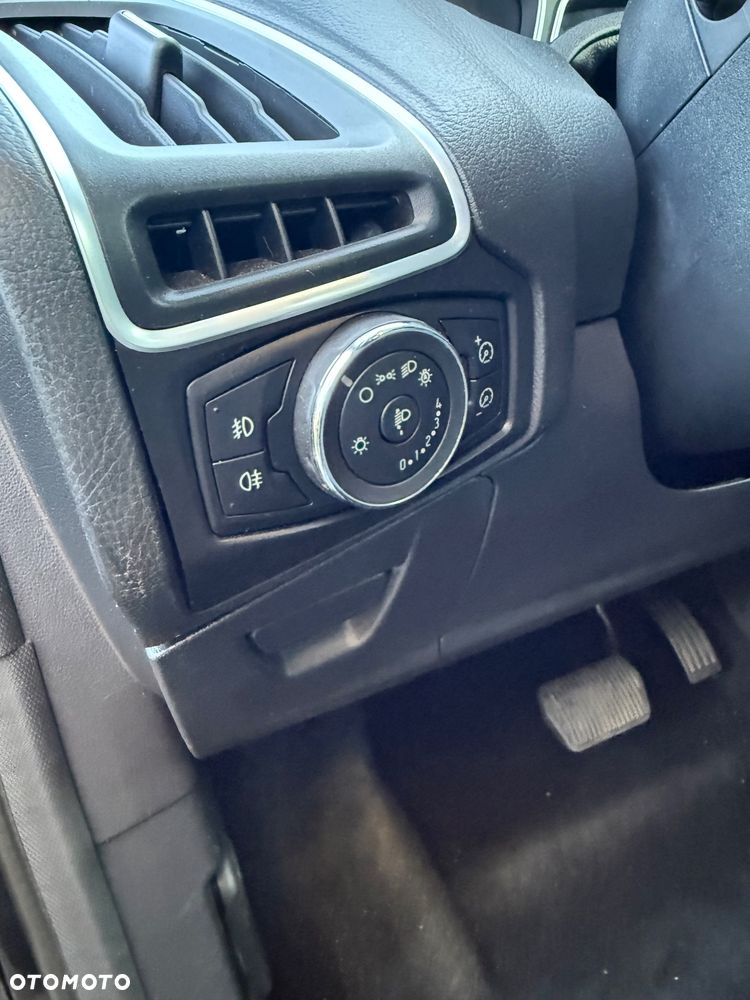 Ford Focus - 16