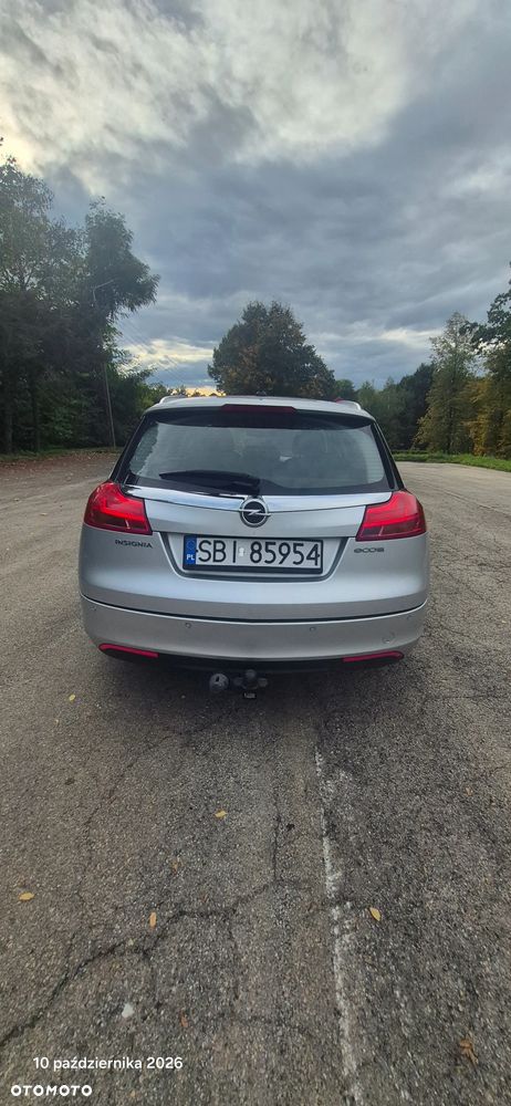 Opel Insignia 2011 photo 2