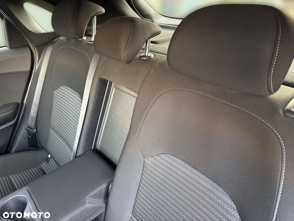 Kia Ceed 1.5 T-GDI M DCT - 16