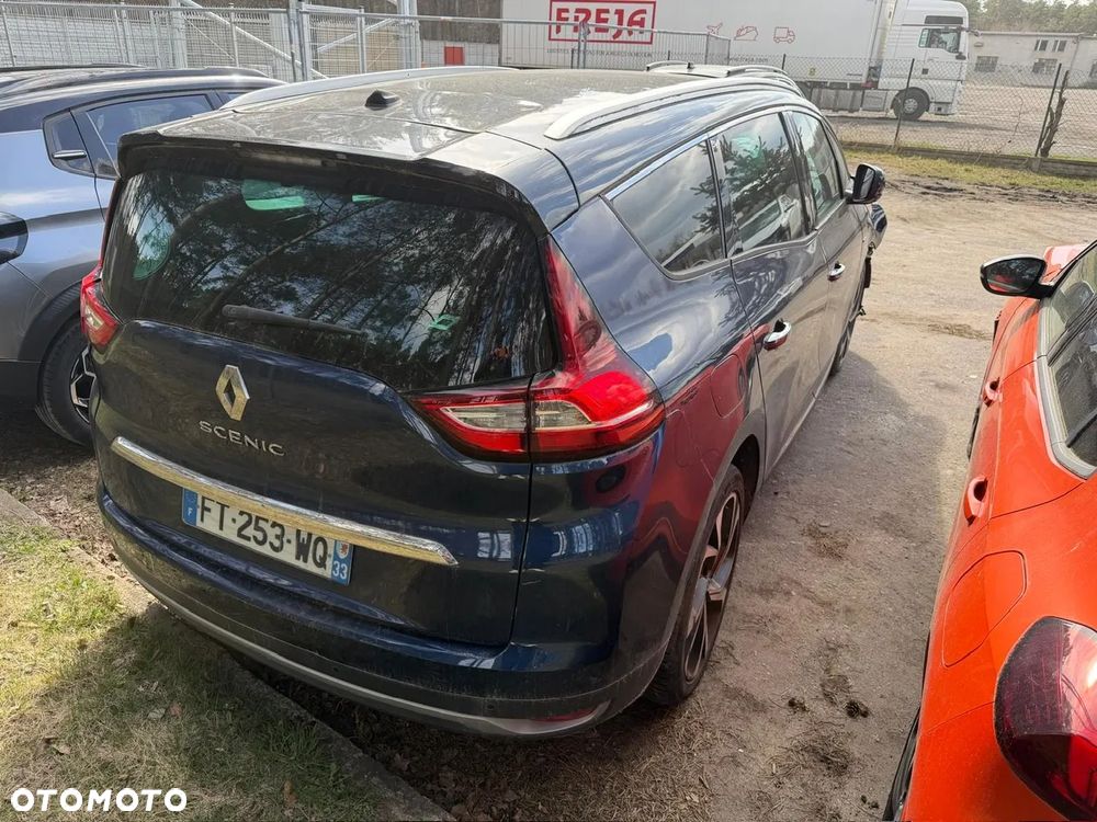 Renault Grand Scenic - 4
