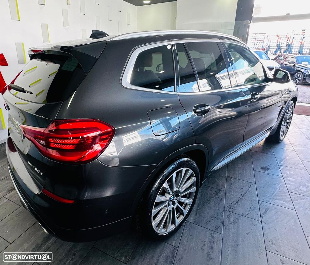 BMW X3 xDrive20d Aut. Luxury Line - 13