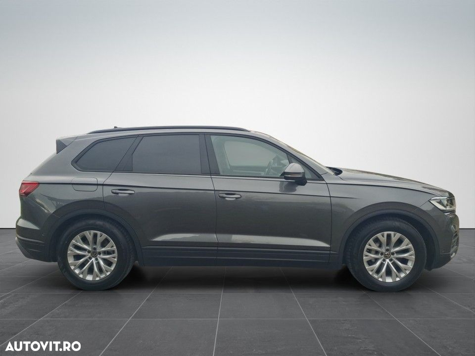 Volkswagen Touareg - 7