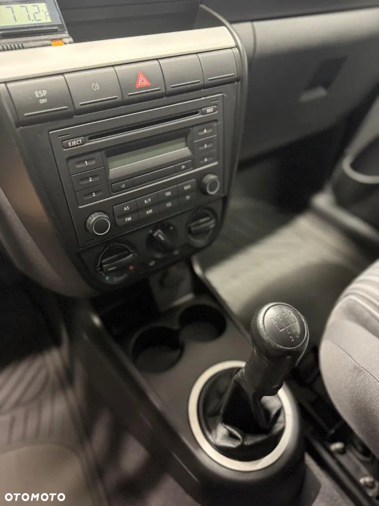 Volkswagen Fox 1.4 - 10