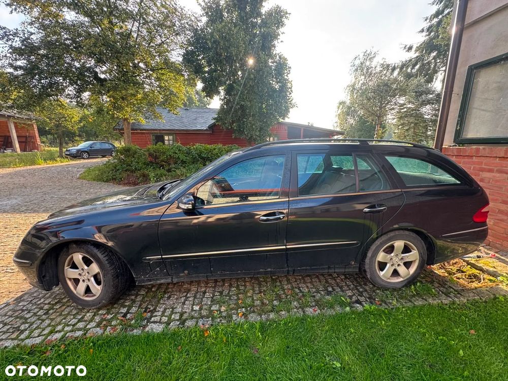 Mercedes-Benz Klasa E 320 CDI T Avantgarde - 4