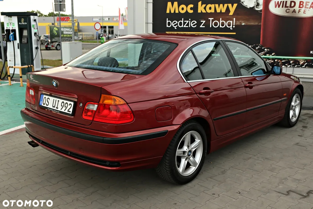 BMW Seria 3 - 16