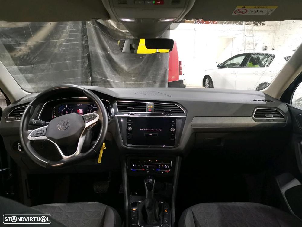 VW Tiguan 1.4 TSI eHybrid Conceptline DSG - 7