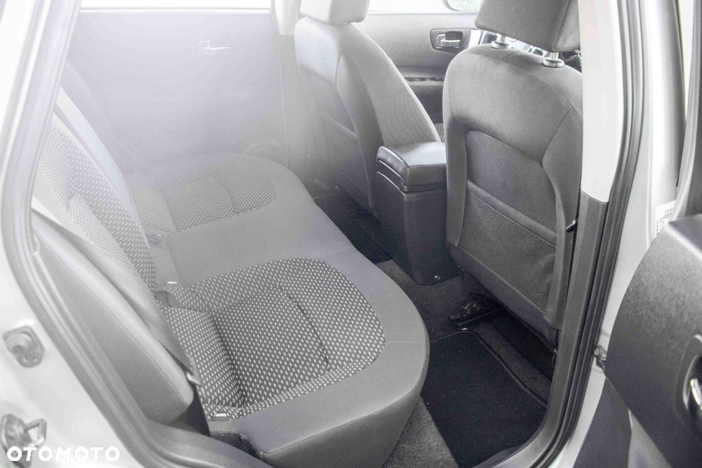 Nissan Qashqai 1.6 Visia - 18