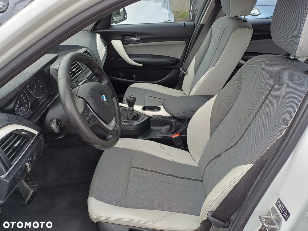 BMW Seria 1 116d EfficientDynamics Edition Sport Line - 17