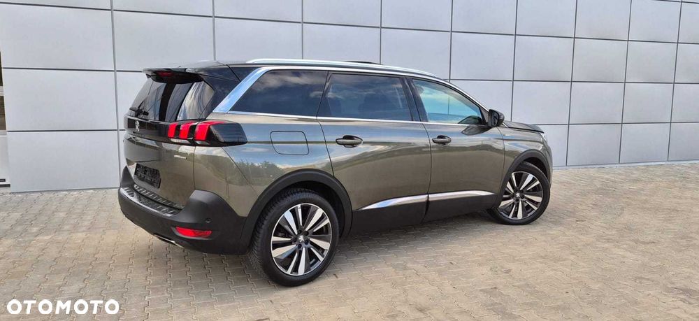 Peugeot 5008 - 7
