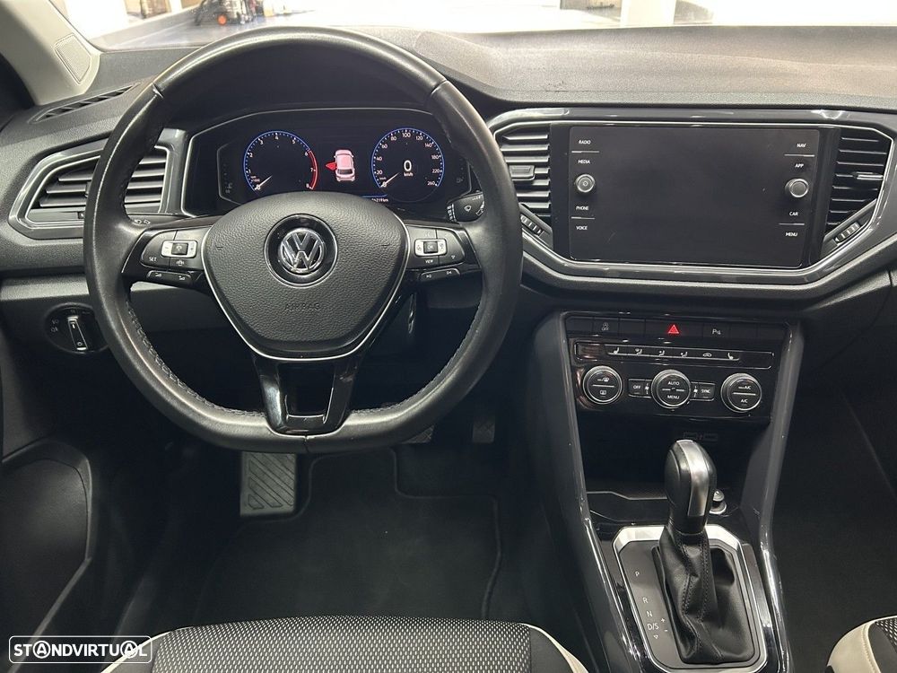 VW T-Roc 1.5 TSI Sport DSG - 12