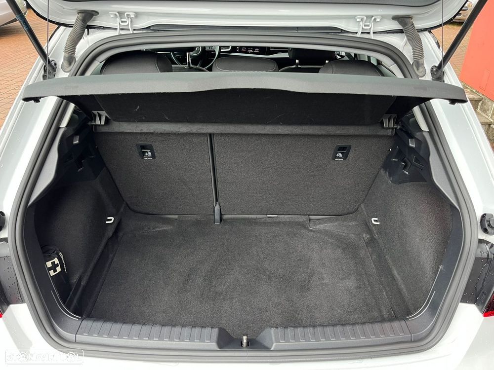 Audi A1 Sportback 30 TFSI Advanced - 10