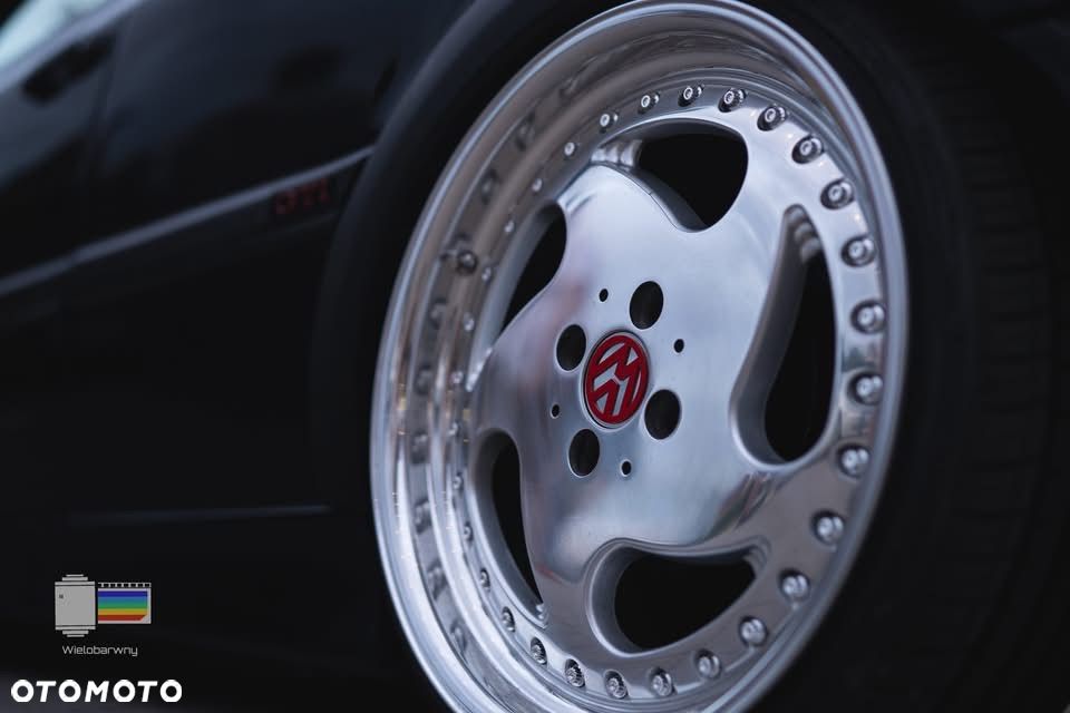 Volkswagen Golf - 15