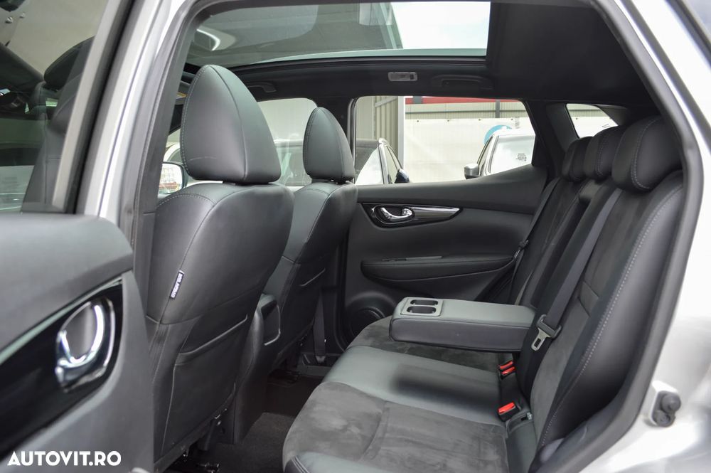 Nissan Qashqai 1.6 DCI Xtronic TEKNA - 28