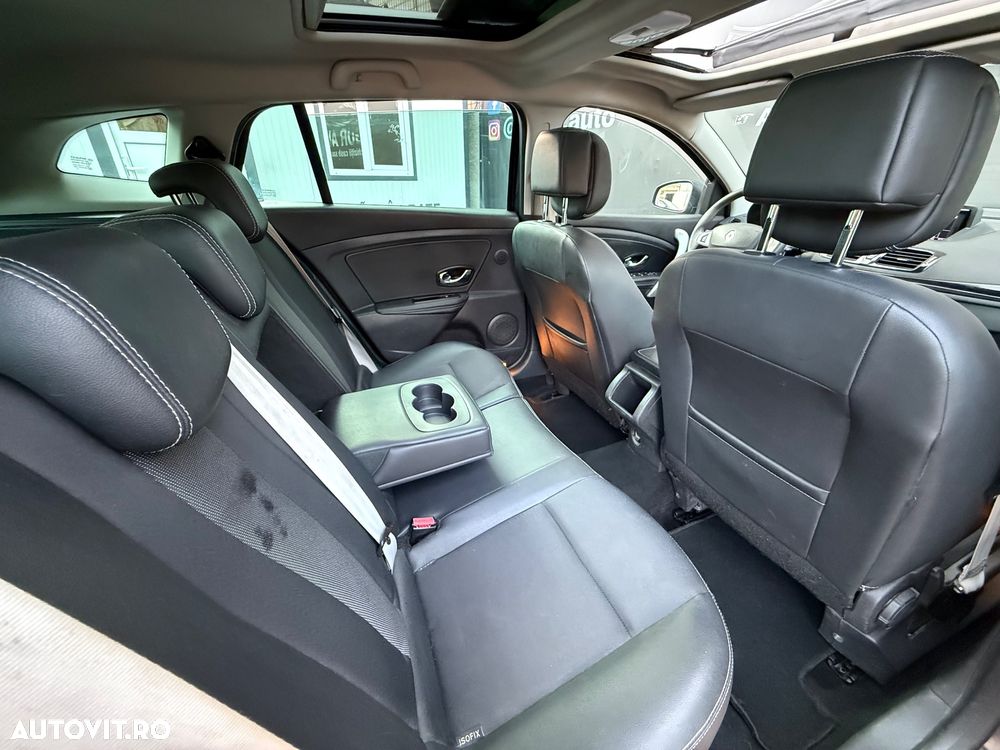 Renault Megane ENERGY dCi 110 Start & Stop Bose Edition - 8