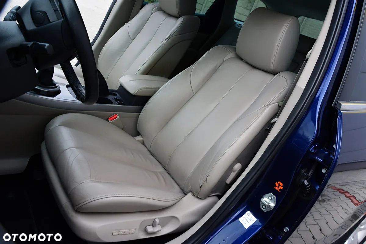 Mazda CX-7 2.2 CD Exclusive + - 27