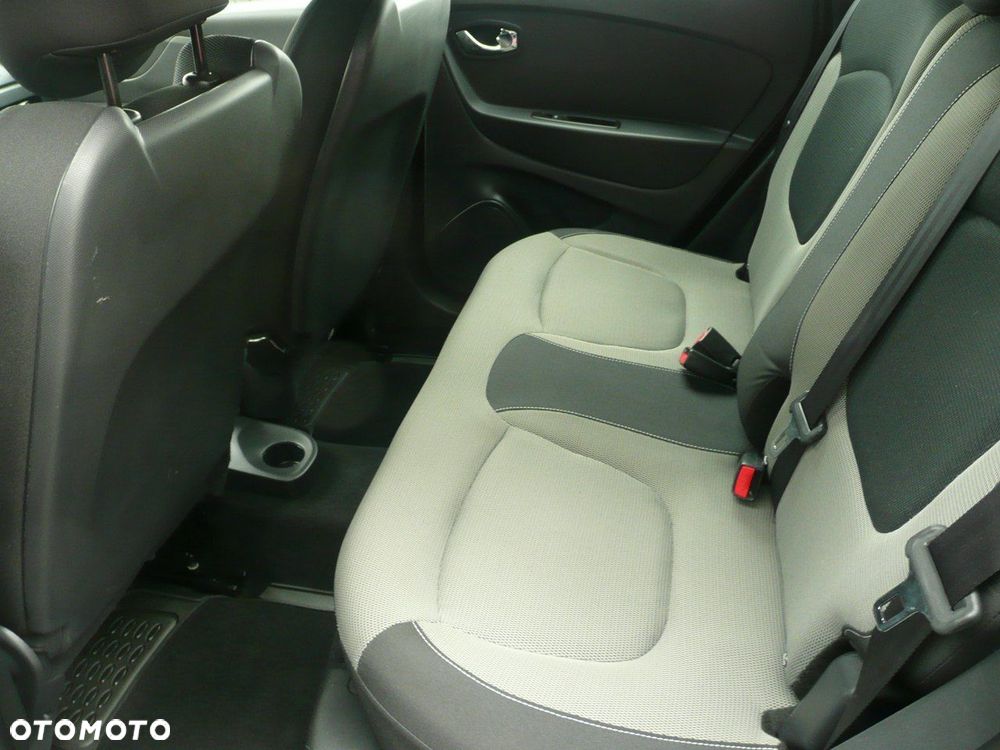 Renault Captur - 12