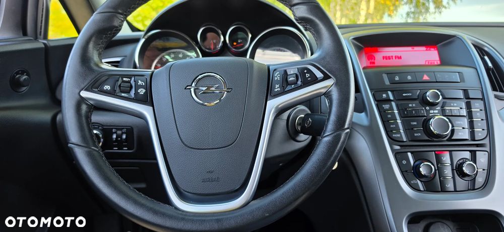 Opel Astra 1.4 Turbo - 19
