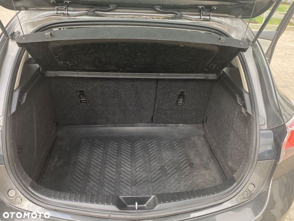 Mazda 3 1.6 Exclusive EU5 - 20