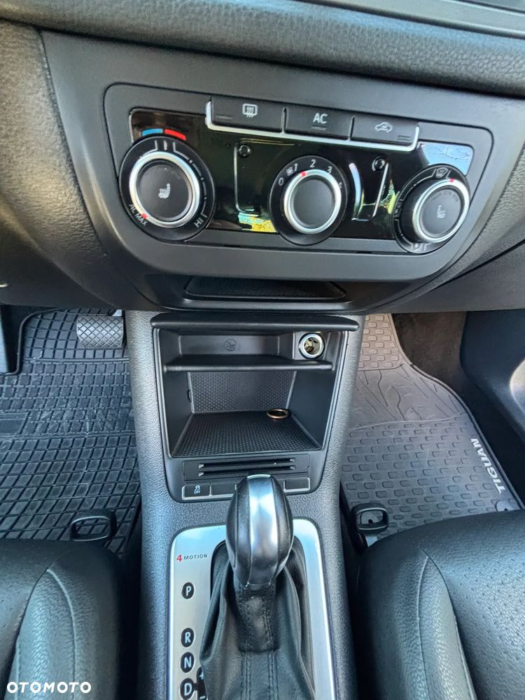 Volkswagen Tiguan - 29