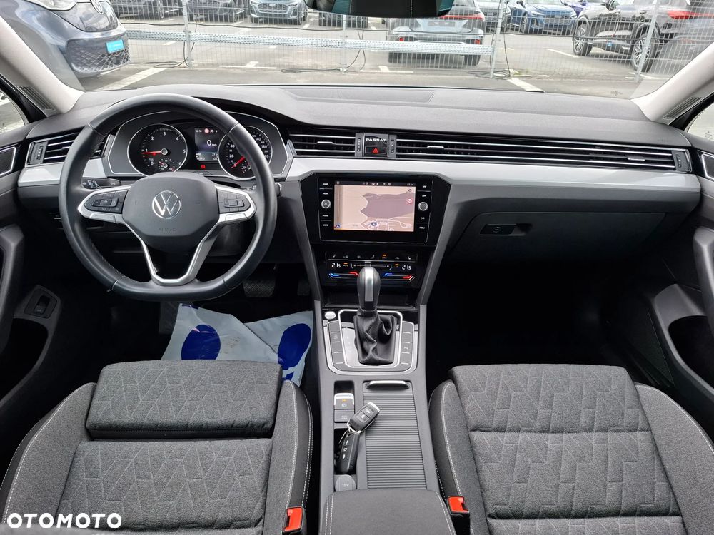 Volkswagen Passat 2.0 TDI EVO Business DSG - 9