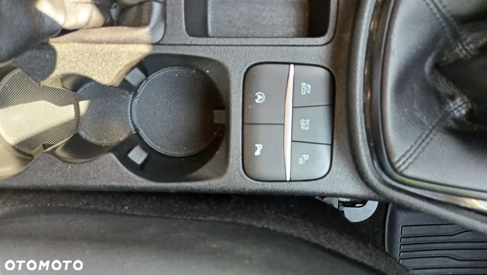 Ford Fiesta 1.0 EcoBoost S&S ACTIVE - 12