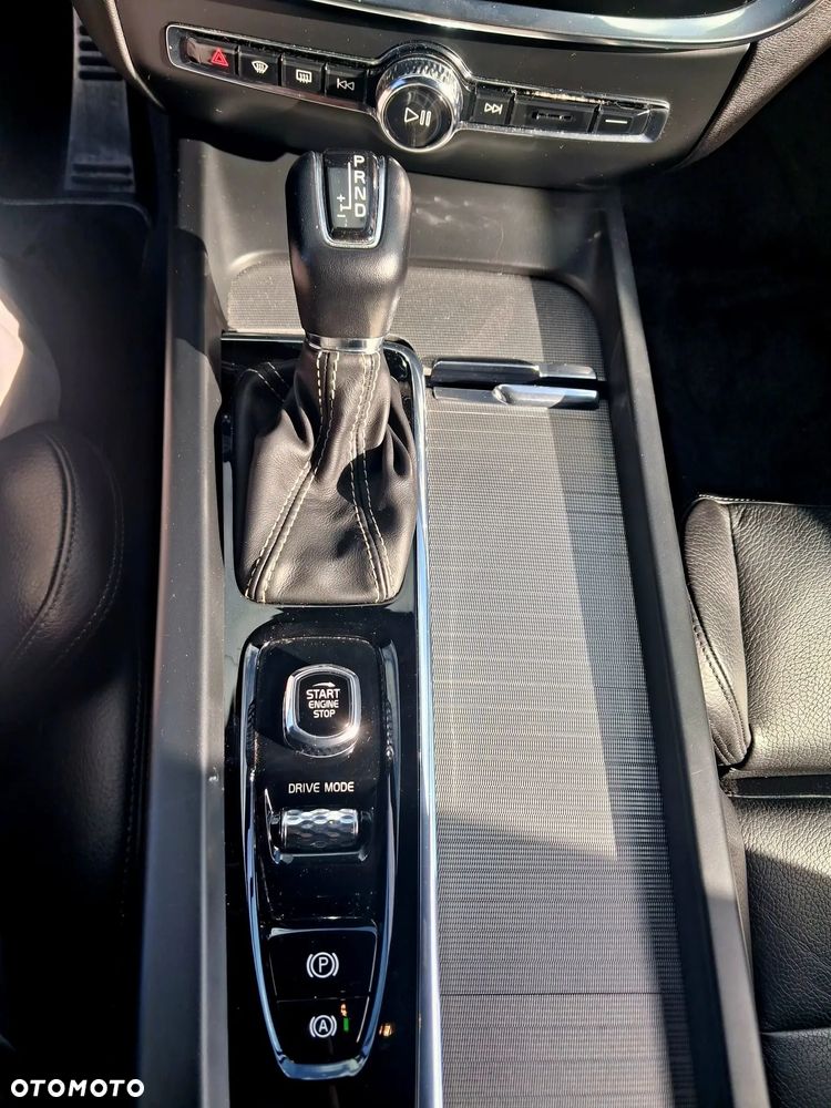 Volvo S60 T4 R-Design First Edition - 13