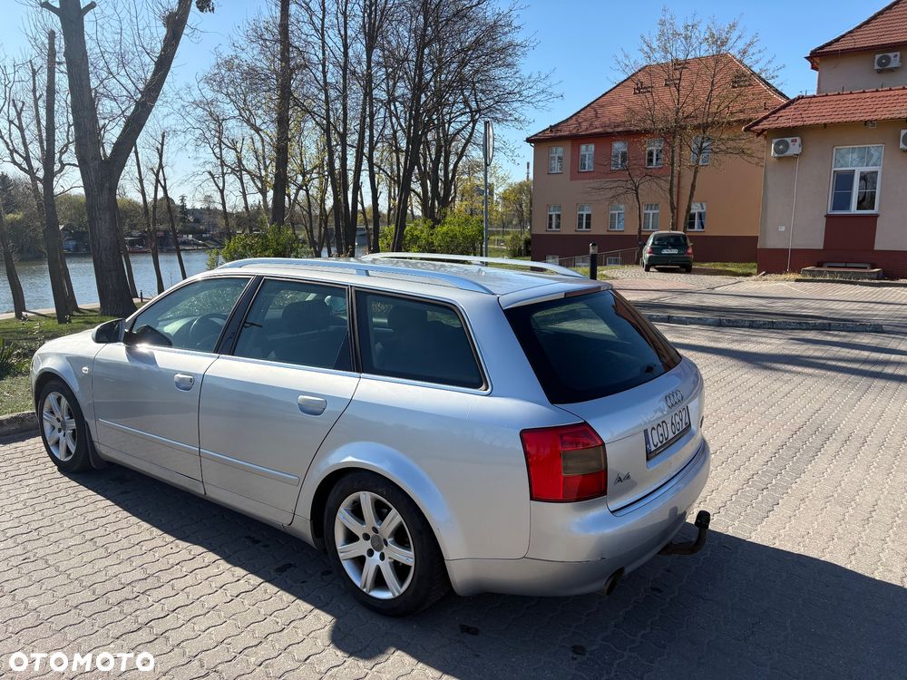 Audi A4 Avant 1.8 T quattro - 4