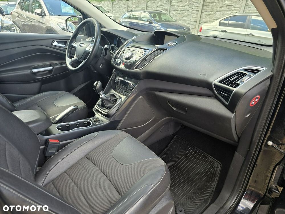 Ford Kuga 2.0 TDCi AWD Titanium - 10
