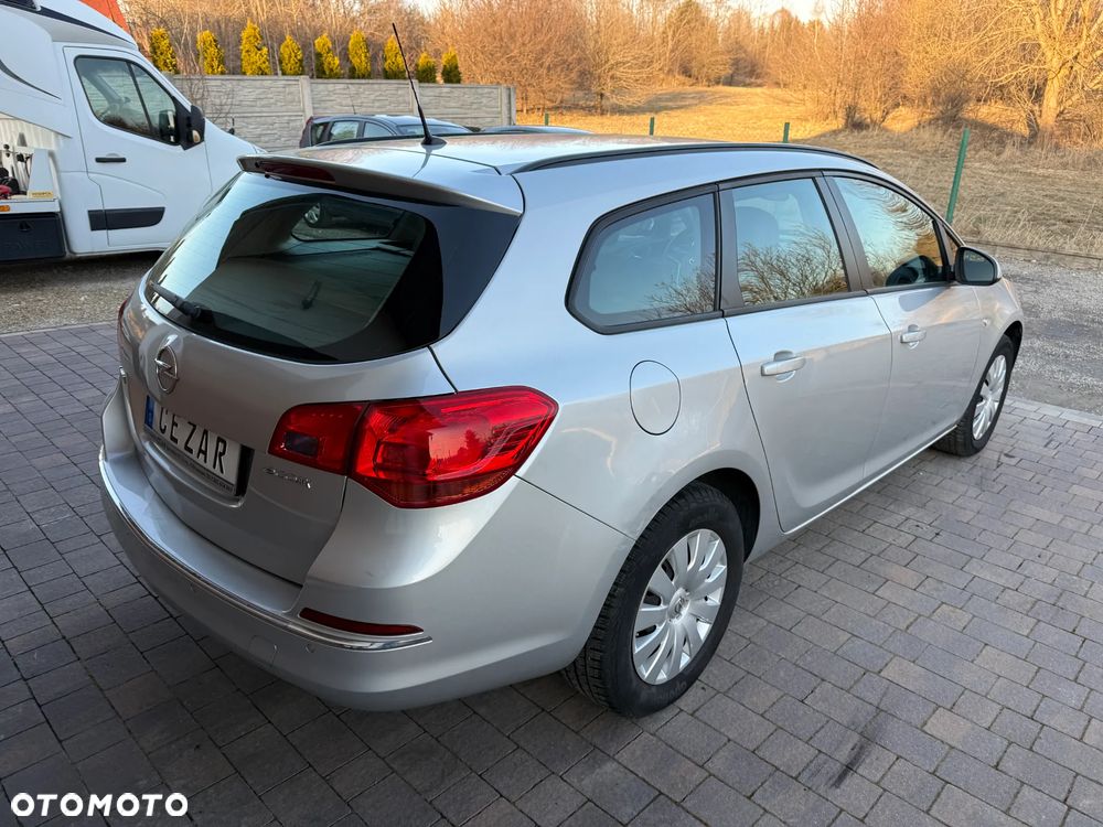 Opel Astra 1.6 CDTI DPF ecoFLEX Start/Stop Edition - 4