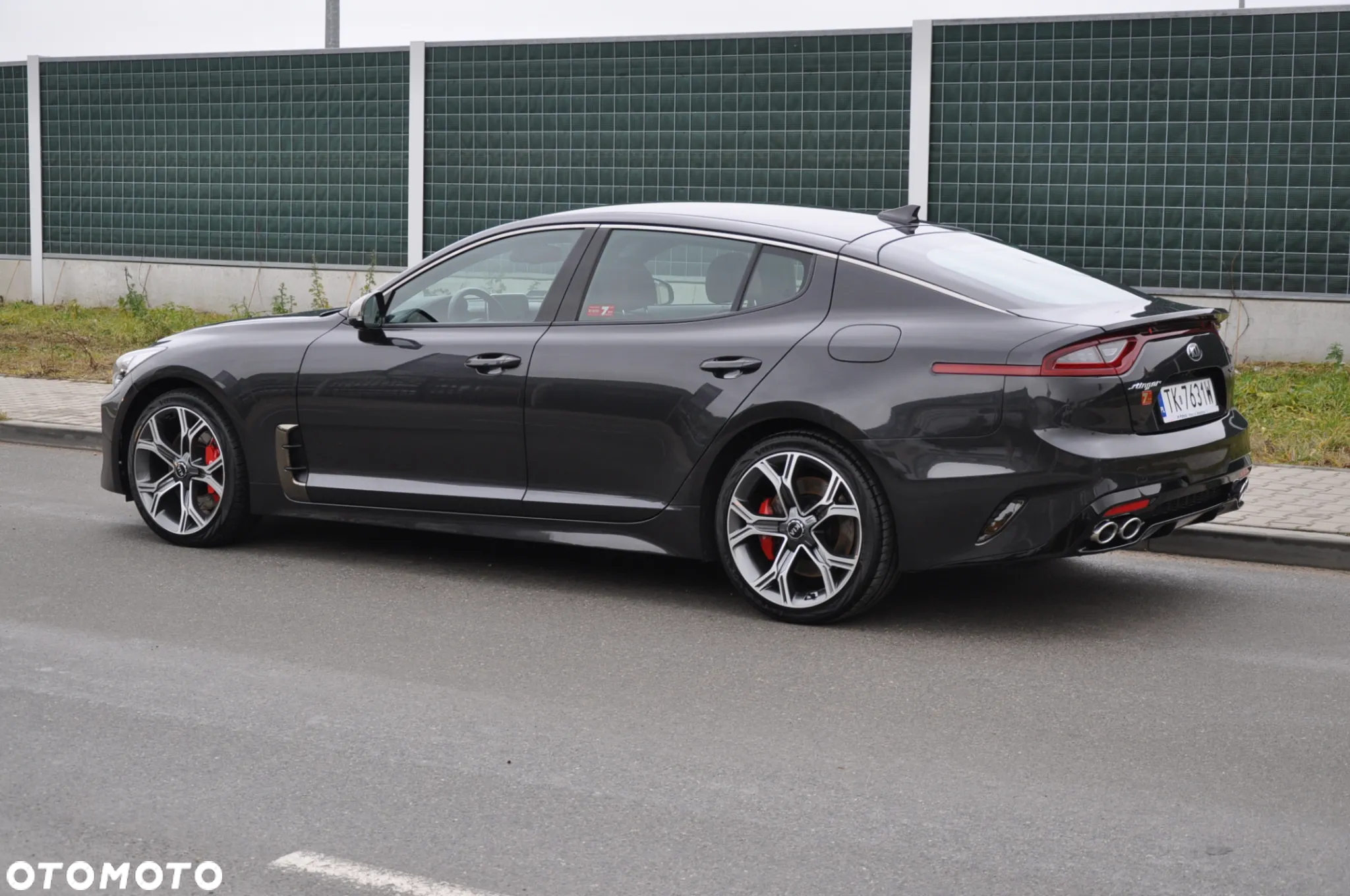 Kia Stinger 3.3 T-GDI V6 GT AWD - 22