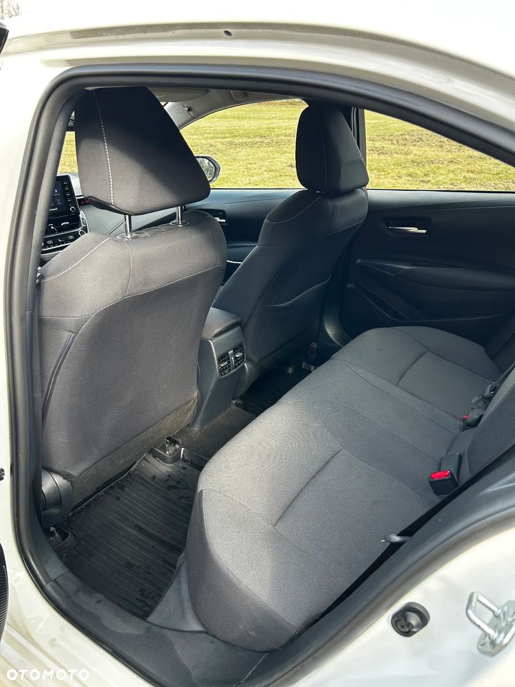 Toyota Corolla 1.6 Active - 12