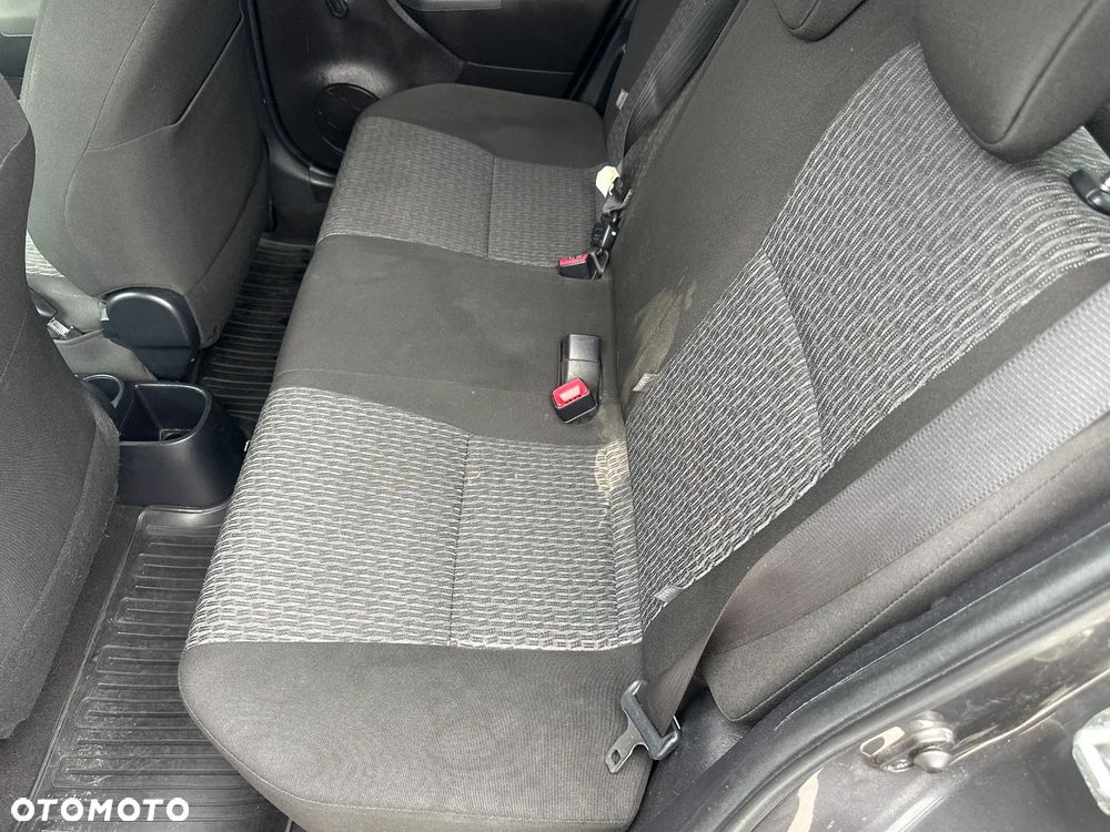 Toyota Yaris 1.0 VVT-i Life - 22