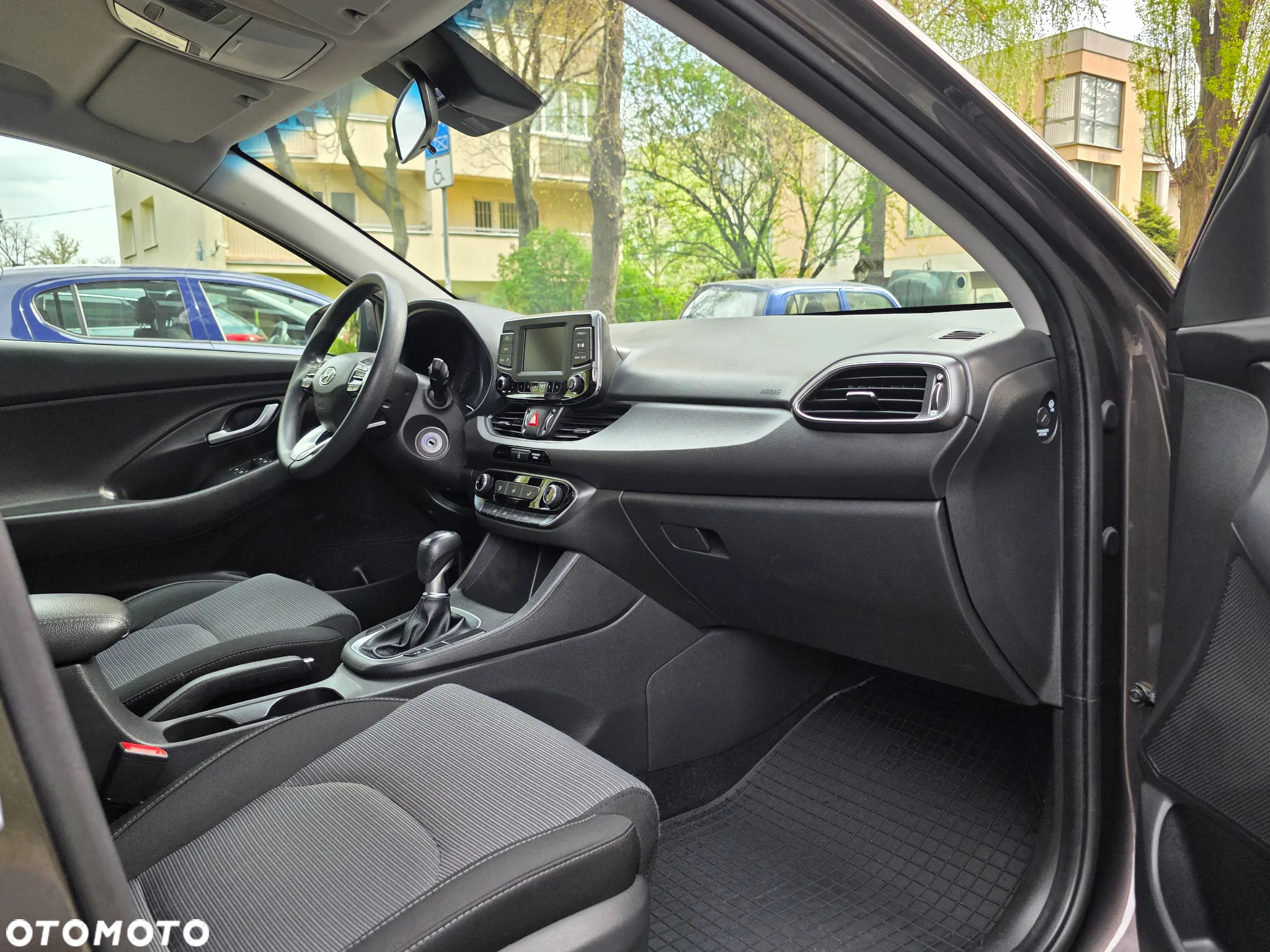 Hyundai i30 1.4 Classic + - 10