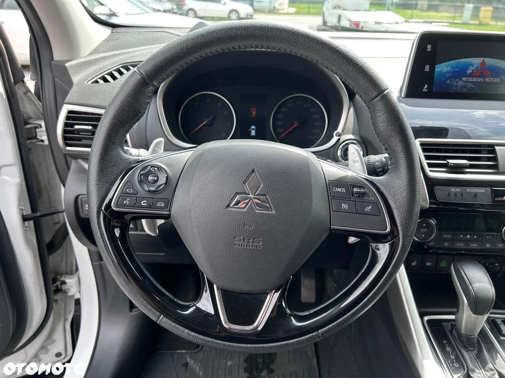Mitsubishi Eclipse Cross 1.5 T GPF Intense Plus CVT - 13