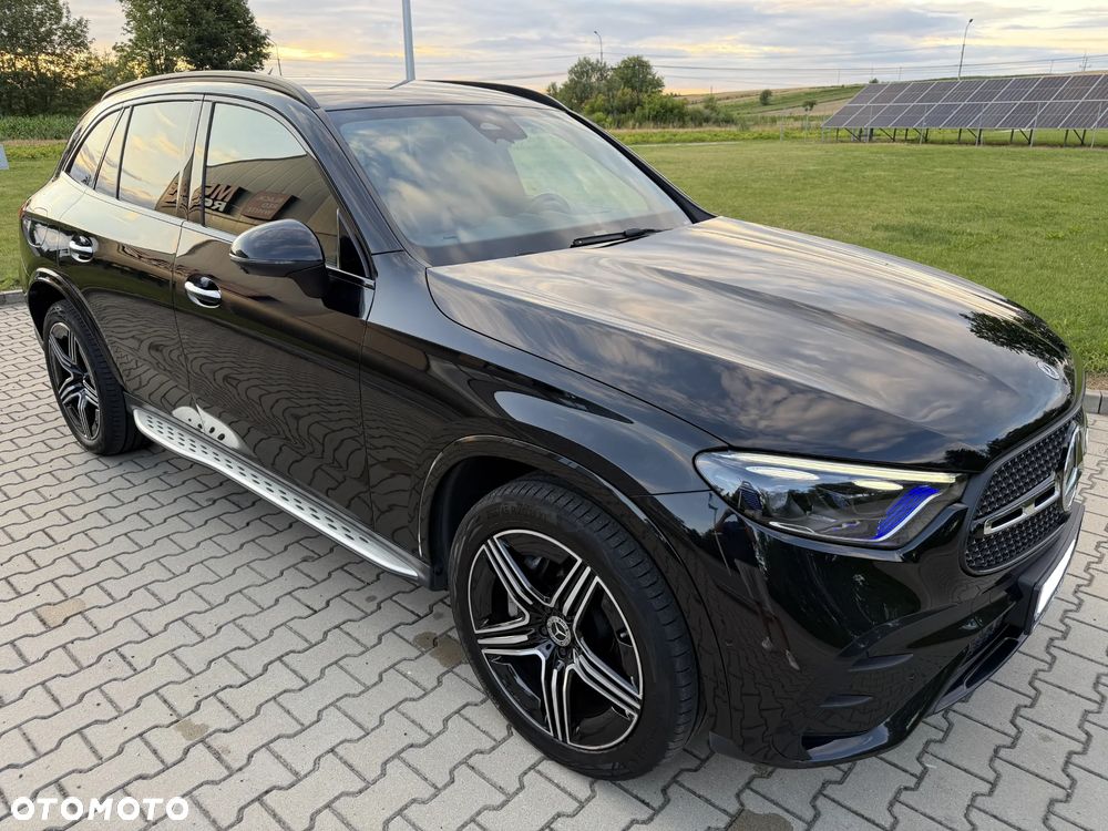 Mercedes-Benz GLC 400 e PHEV 4-Matic AMG Line - 12