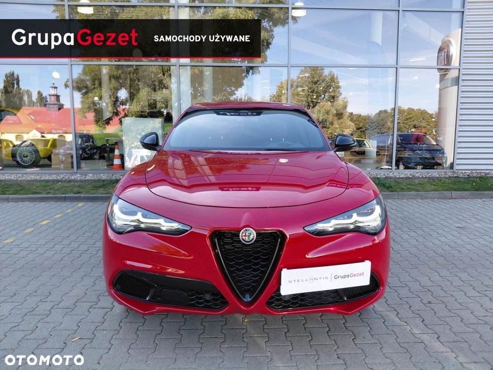 Alfa Romeo Stelvio - 2