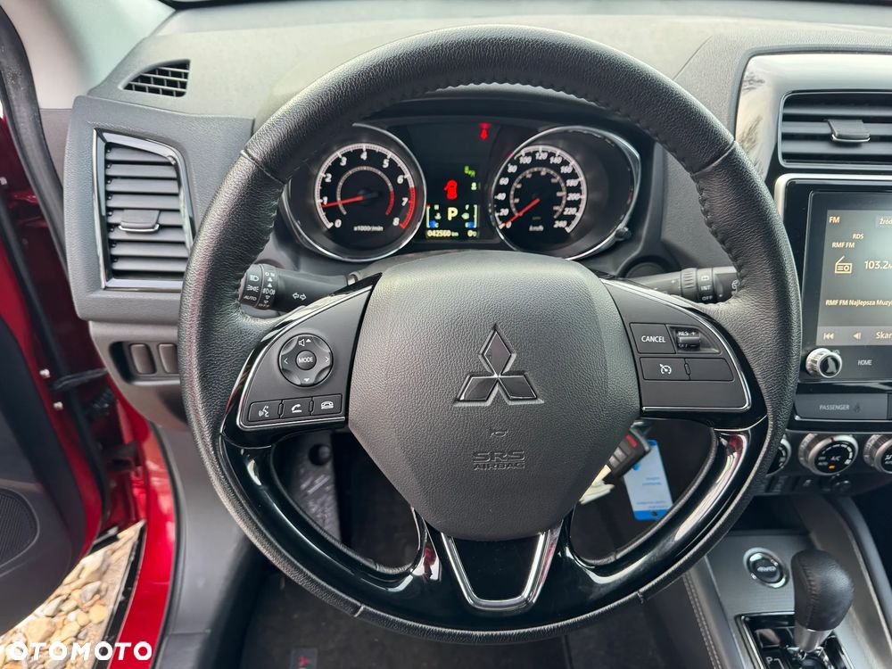 Mitsubishi ASX 2.0 4WD CVT Top - 17