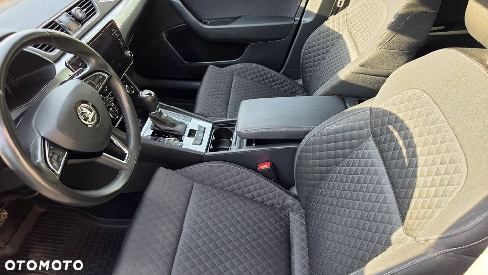 Skoda Superb 2.0 TDI SCR Ambition DSG - 11
