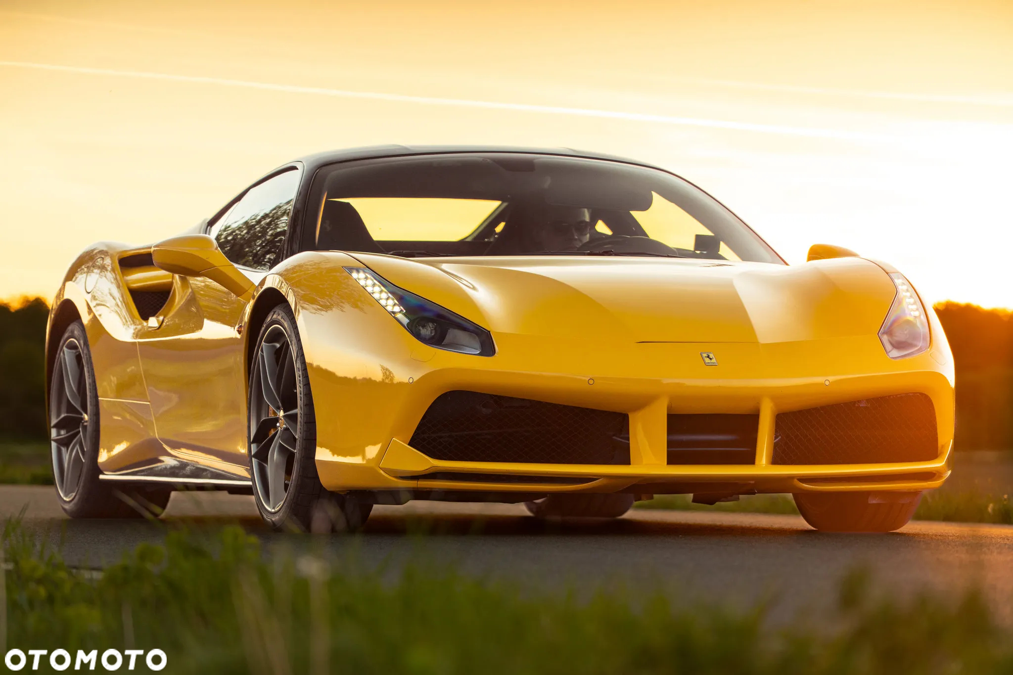 Ferrari 488 - 2